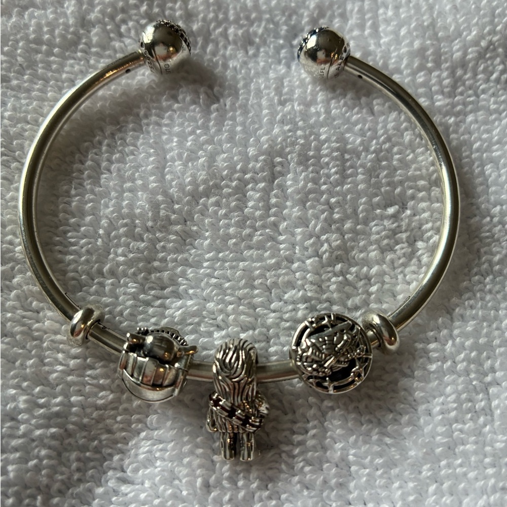 Pandora Star wars Charm Bangle Bracelet